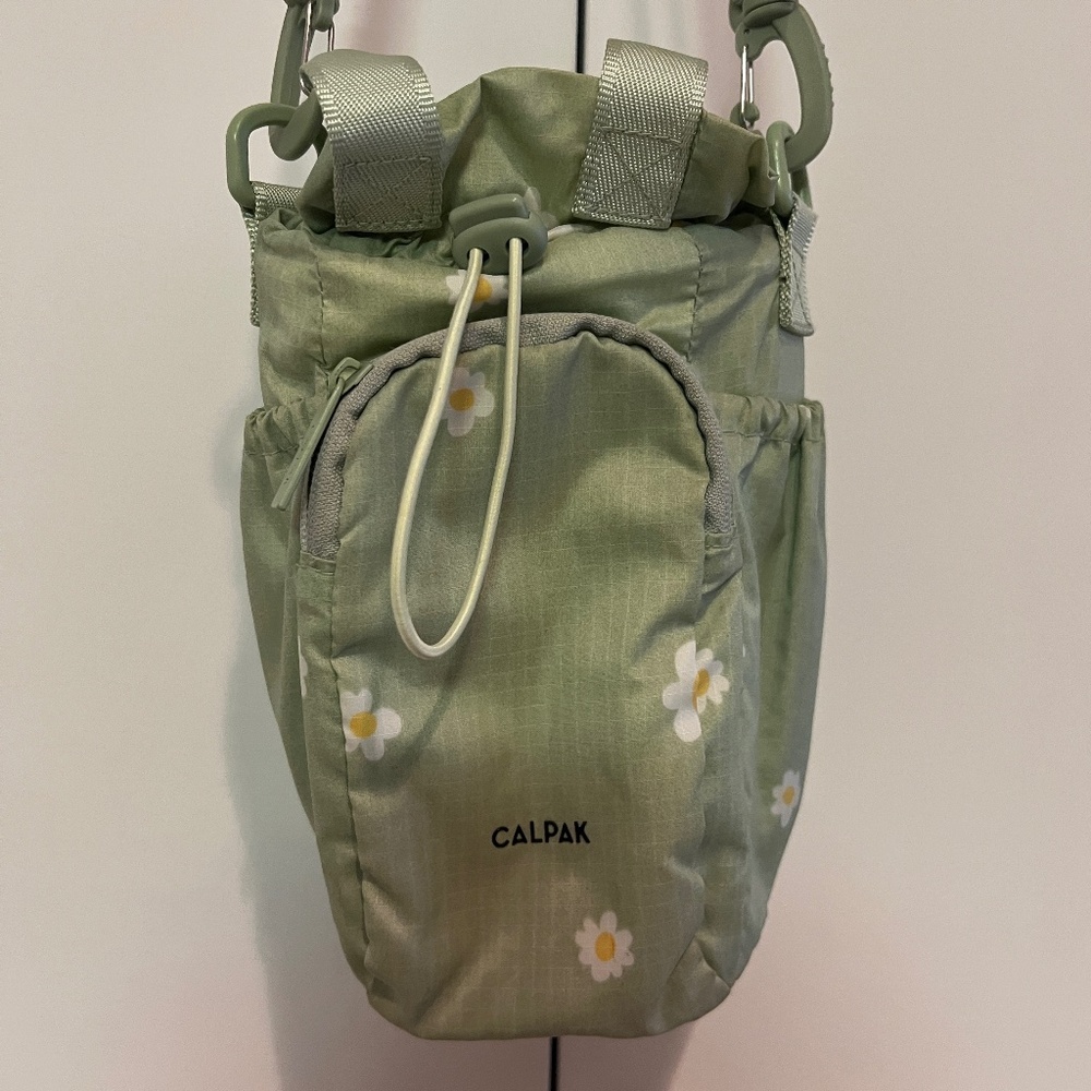 Calpak Sage Green Daisy Water Bottle Crossbody Bag